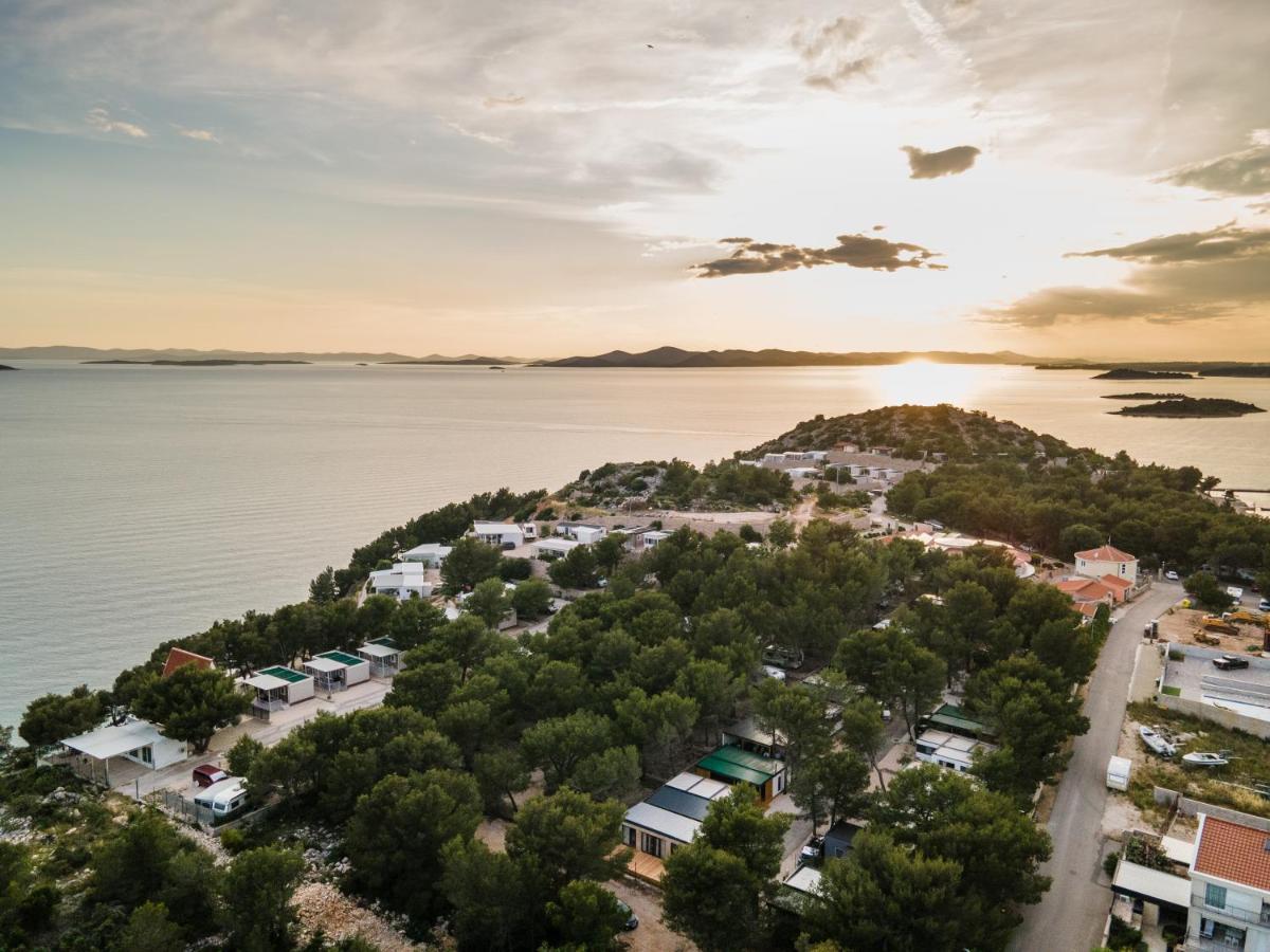 Fjaka Luxury Mobile Home - Oaza Mira Camping Croatia Drage Exterior photo